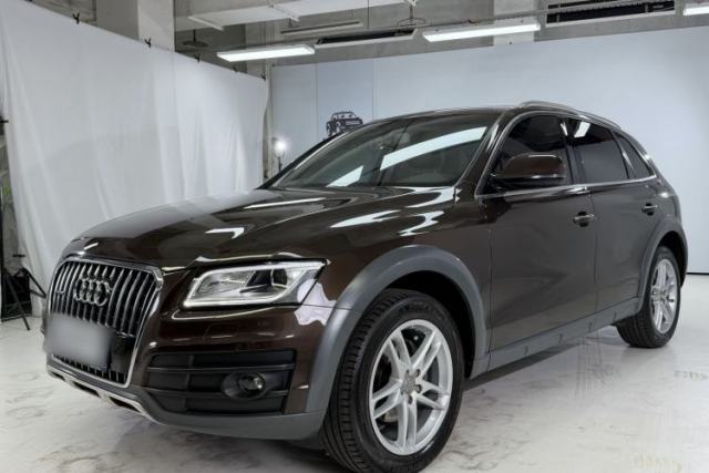 Used Audi Q5 2018 Collector's Edition 40 TFSI Technology Model