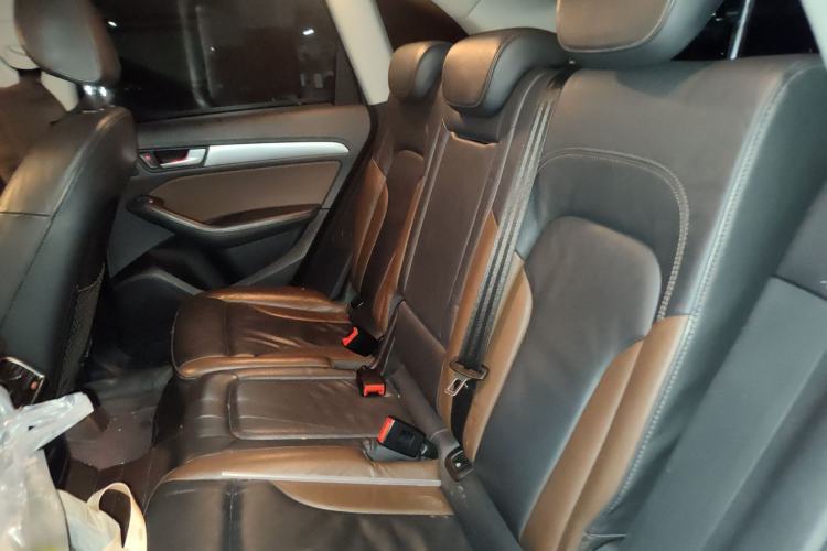 Used Audi Q5 2018 Collector's Edition 40 TFSI Technology Model Left Rear Seat