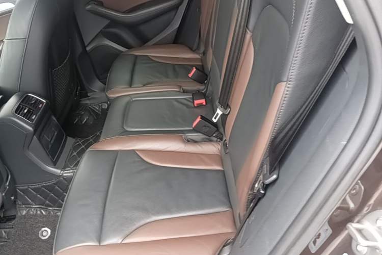 Used Audi Q5 2018 Collector's Edition 40 TFSI Technology Model Left Rear Seat
