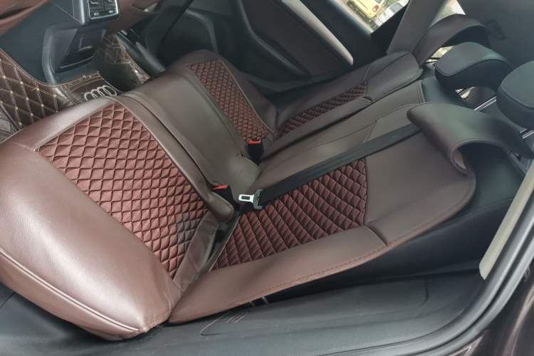 Used Audi Q5 2018 Collector's Edition 40 TFSI Technology Model Left Rear Seat
