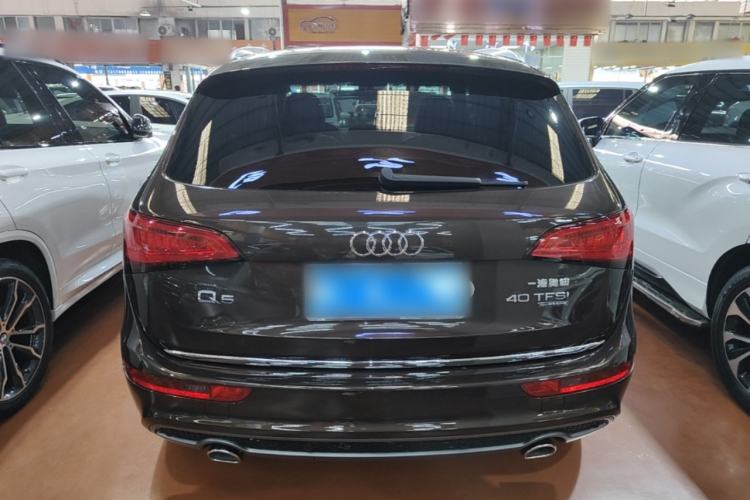 Used Audi Q5 2018 Collector's Edition 40 TFSI Technology Model Rear