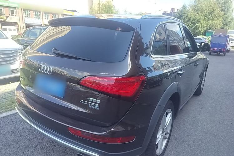 Used Audi Q5 2018 Collector's Edition 40 TFSI Technology Model Rear Right 45 Deg