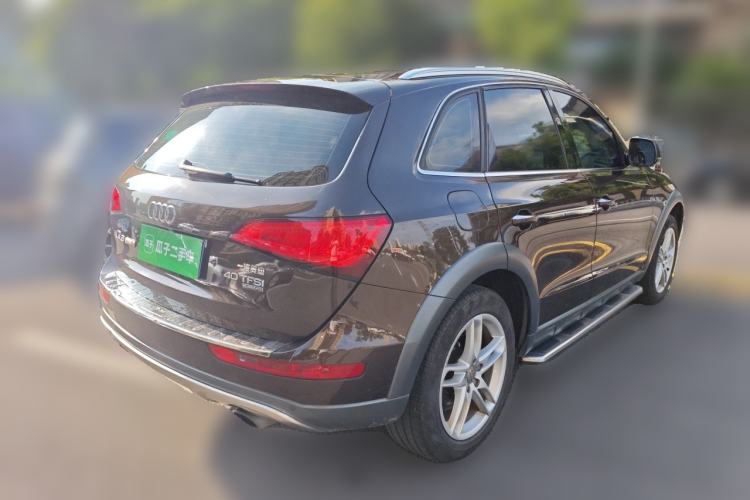 Used Audi Q5 2018 Collector's Edition 40 TFSI Technology Model Rear Right 45 Deg