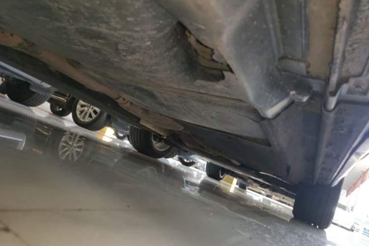 Used Audi Q5 2018 Collector's Edition 40 TFSI Technology Model Right Side Sill
