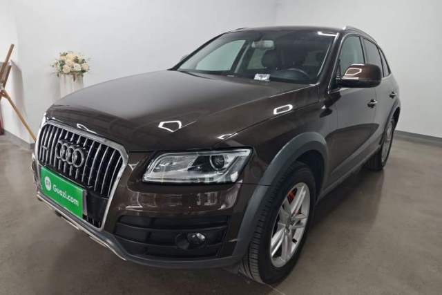 Used Audi Q5 2018 Collector's Edition 40 TFSI Technology Model