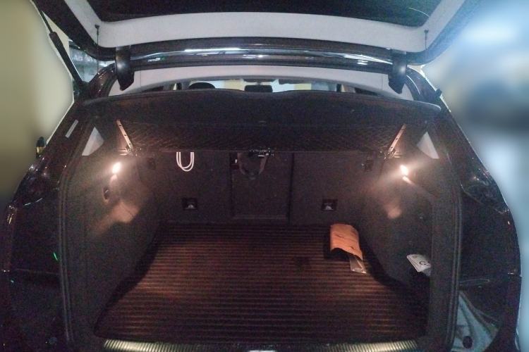 Used Audi Q5 2018 Collector's Edition 40 TFSI Technology Model Trunk