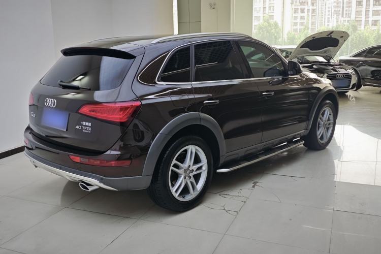 Used Audi Q5 2018 Collector's Edition 40 TFSI Technology Model Exterior 5