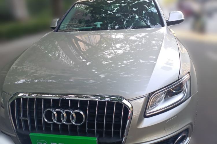 Used Audi Q5 2018 Collector's Edition 40 TFSI Technology Model Front