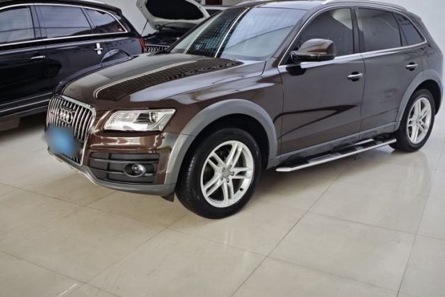 Used Audi Q5 2018 Collector's Edition 40 TFSI Technology Model