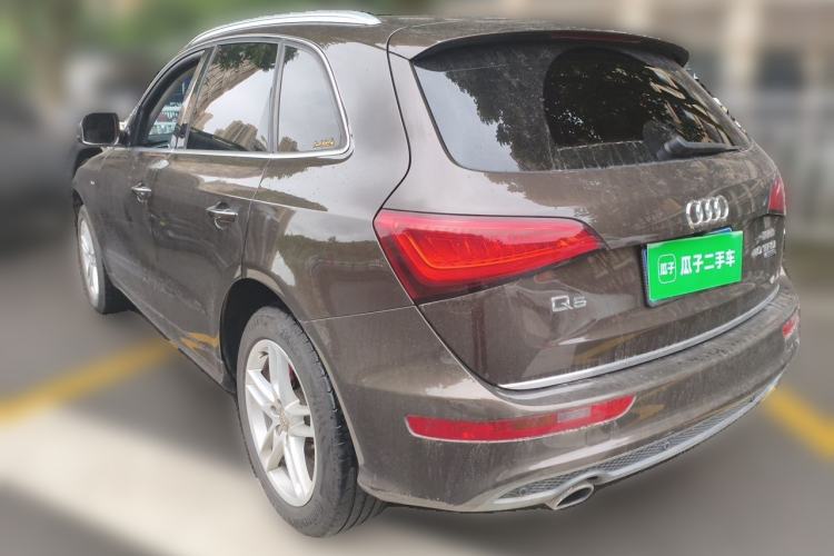 Used Audi Q5 2018 Collector's Edition 40 TFSI Technology Model Rear Left 45 Deg
