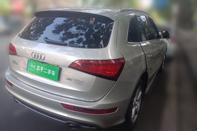 Used Audi Q5 2018 Collector's Edition 40 TFSI Technology Model Rear Right 45 Deg