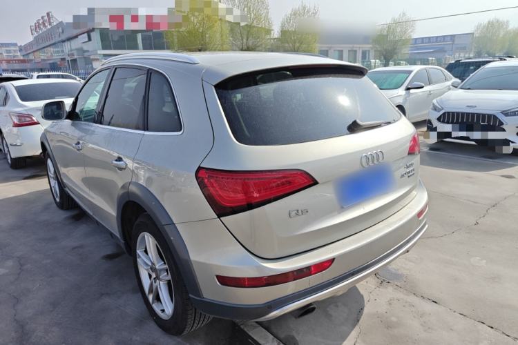 Used Audi Q5 2018 Collector's Edition 40 TFSI Technology Model Rear Left 45 Deg