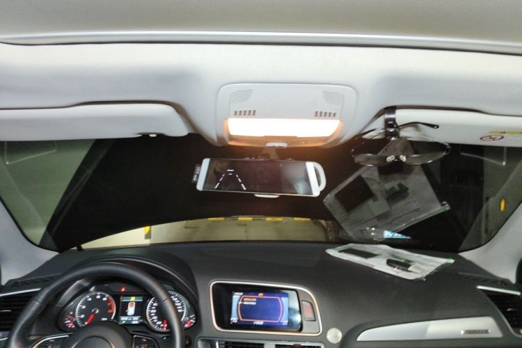 Used Audi Q5 2018 Collector's Edition 40 TFSI Technology Model Headliner