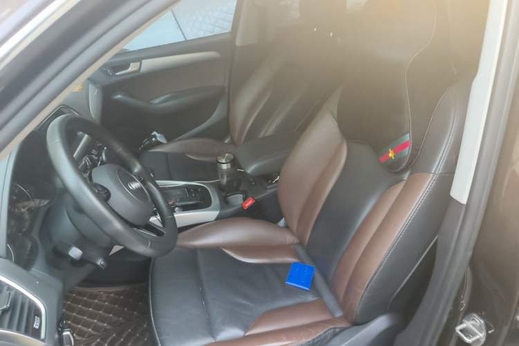 Used Audi Q5 2018 Collector's Edition 40 TFSI Technology Model Left Front Seat