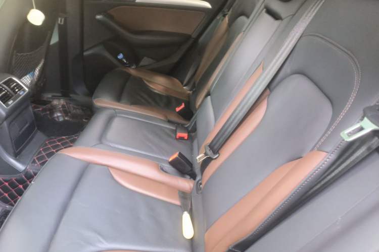 Used Audi Q5 2018 Collector's Edition 40 TFSI Technology Model Left Rear Seat