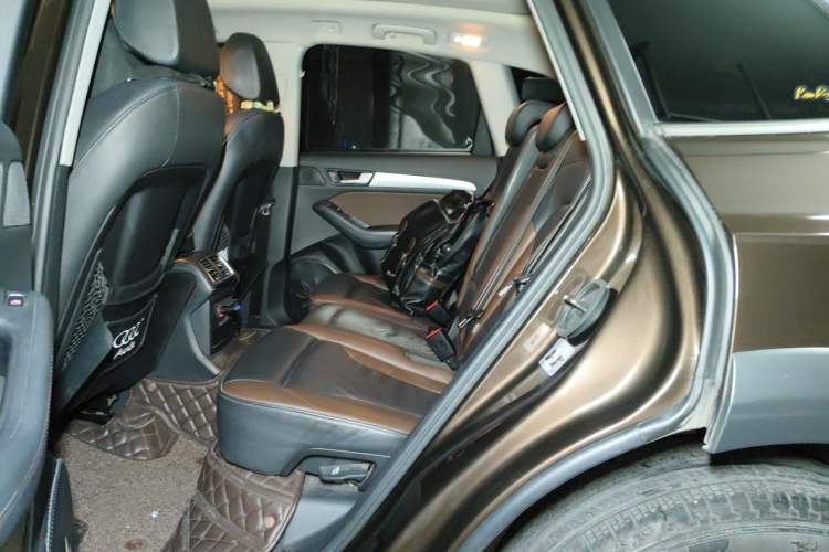 Used Audi Q5 2018 Collector's Edition 40 TFSI Technology Model Left Rear Seat