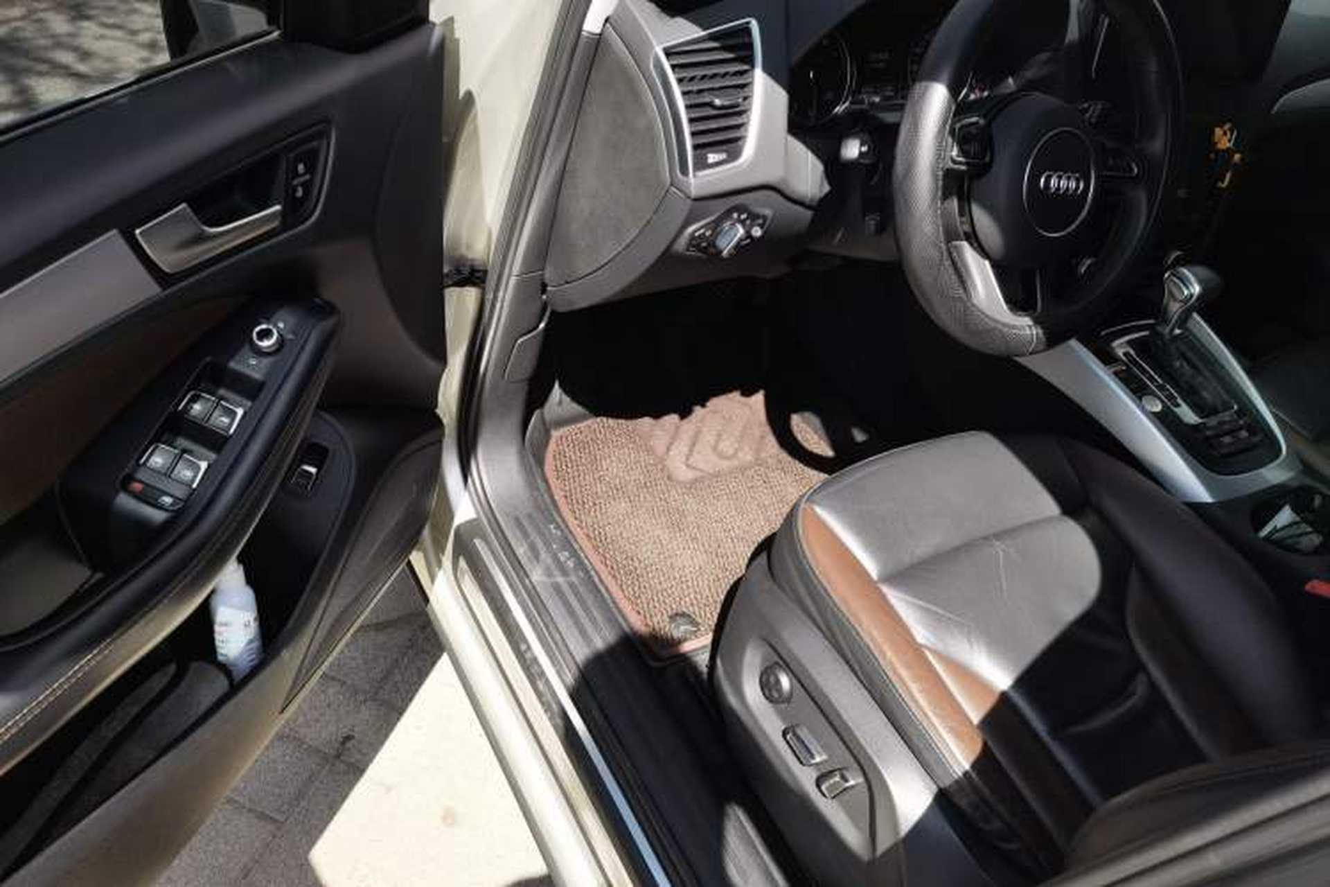 Used Audi Q5 2018 Collector's Edition 40 TFSI Technology Model Driver Seat