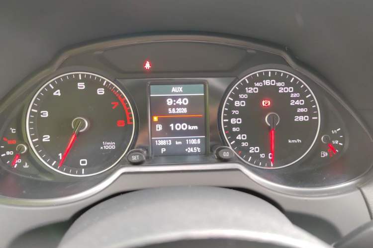 Used Audi Q5 2018 Collector's Edition 40 TFSI Technology Model Instrument Cluster