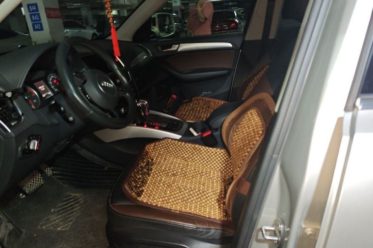 Used Audi Q5 2018 Collector's Edition 40 TFSI Technology Model Left Front Seat