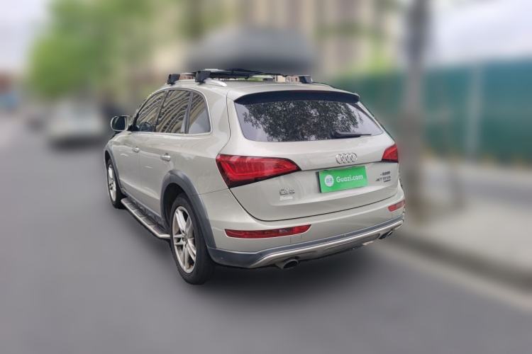 Used Audi Q5 2018 Collector's Edition 40 TFSI Technology Model Rear Left 45 Deg