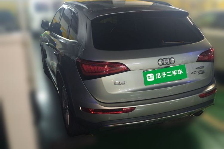 Used Audi Q5 2018 Collector's Edition 40 TFSI Technology Model Rear Left 45 Deg