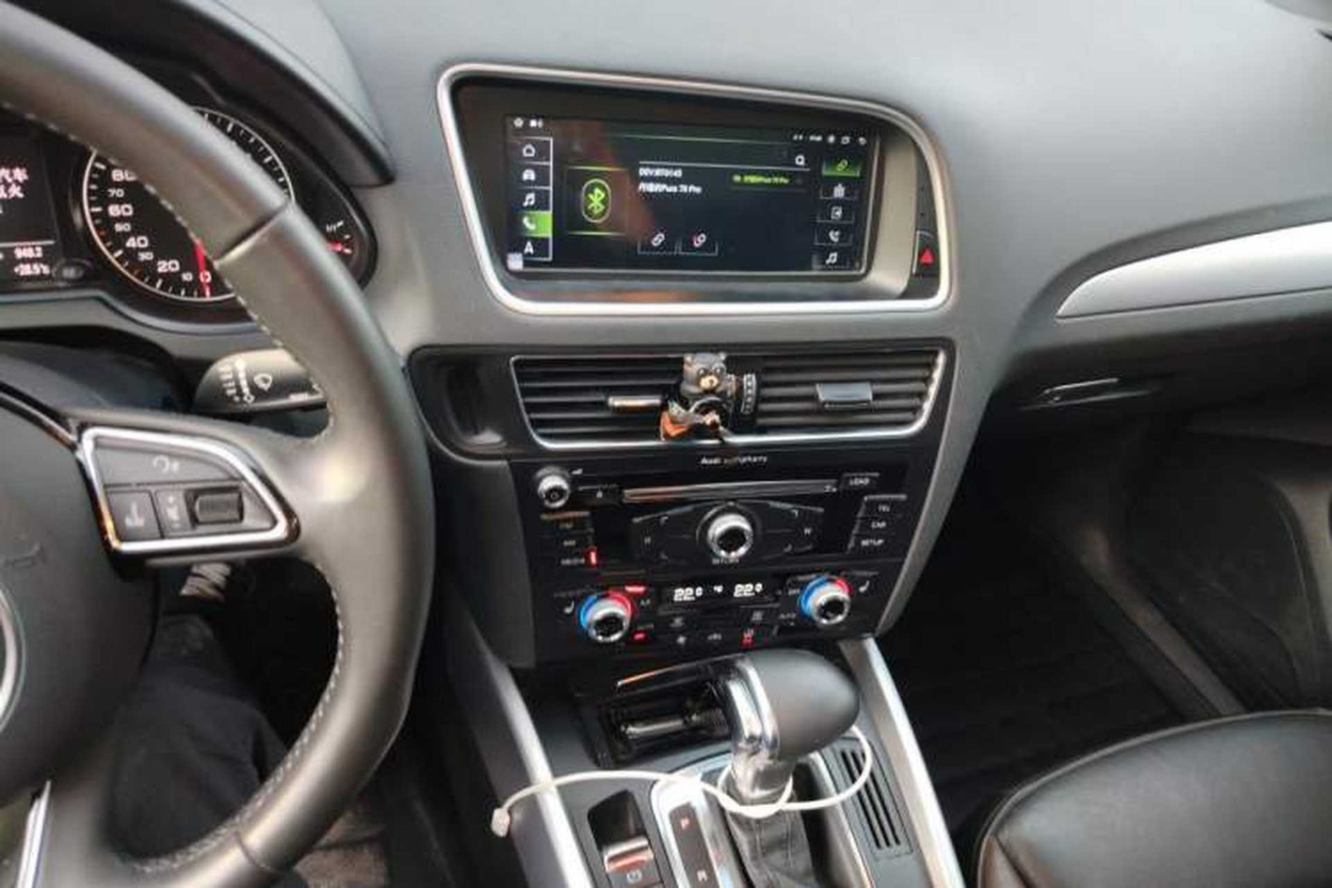 Used Audi Q5 2018 Collector's Edition 40 TFSI Technology Model Audio And AC Panel