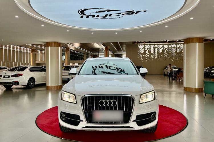 Used Audi Q5 2018 Collector's Edition 40 TFSI Ambition Model Exterior 1