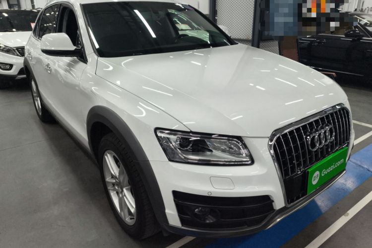 Used Audi Q5 2018 Collector's Edition 40 TFSI Technology Model Exterior 1