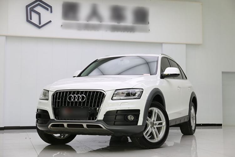 Used Audi Q5 2018 Collector's Edition 40 TFSI Technology Model Exterior 4
