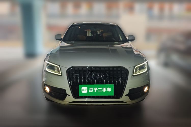 Used Audi Q5 2018 Collector's Edition 40 TFSI Technology Model Front