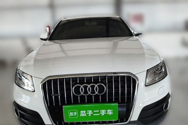 Used Audi Q5 2018 Collector's Edition 40 TFSI Technology Model Front