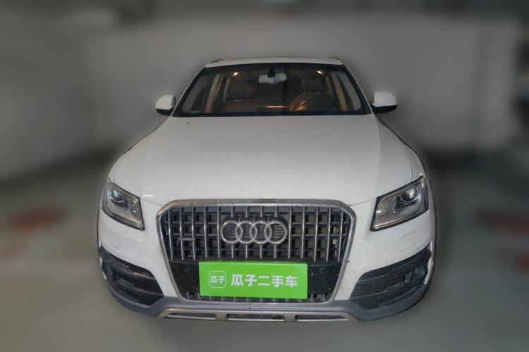 Used Audi Q5 2018 Collector's Edition 40 TFSI Technology Model Front