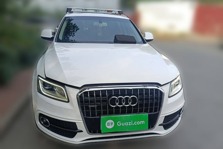Used Audi Q5 2018 Collector's Edition 40 TFSI Ambition Model Front