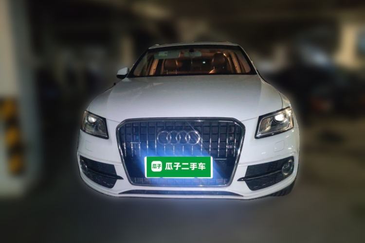 Used Audi Q5 2018 Collector's Edition 40 TFSI Technology Model Front