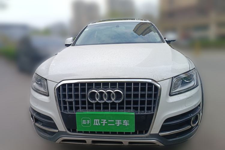 Used Audi Q5 2018 Collector's Edition 40 TFSI Technology Model Front