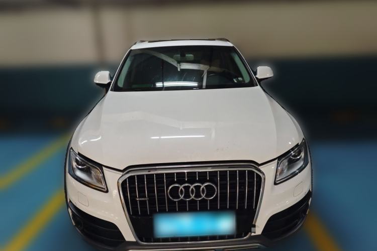 Used Audi Q5 2018 Collector's Edition 40 TFSI Technology Model Front