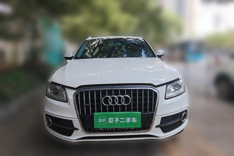 Used Audi Q5 2018 Collector's Edition 40 TFSI Technology Model Front