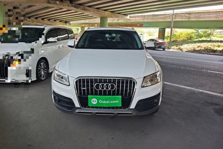 Used Audi Q5 2018 Collector's Edition 40 TFSI Technology Model Front