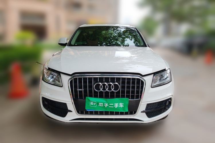Used Audi Q5 2018 Collector's Edition 40 TFSI Technology Model Front