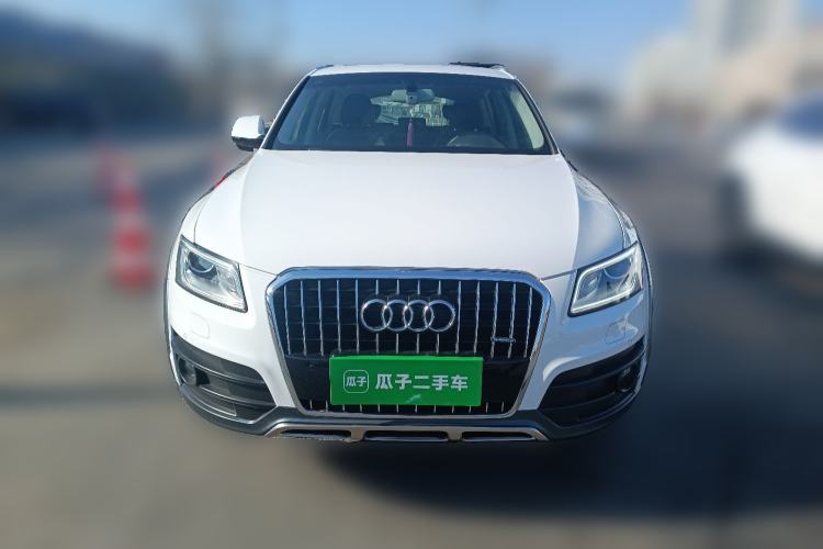Used Audi Q5 2018 Collector's Edition 40 TFSI Technology Model Front