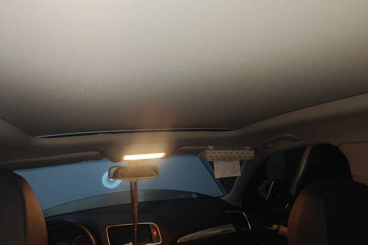 Used Audi Q5 2018 Collector's Edition 40 TFSI Technology Model Headliner