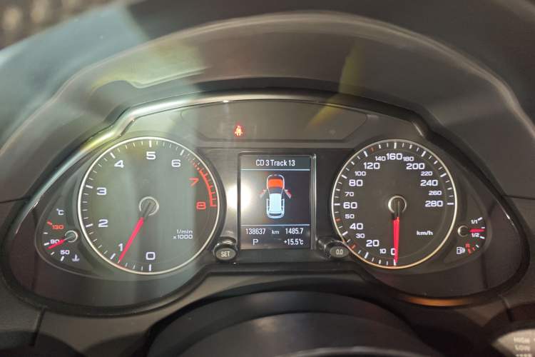 Used Audi Q5 2018 Collector's Edition 40 TFSI Technology Model Instrument Cluster