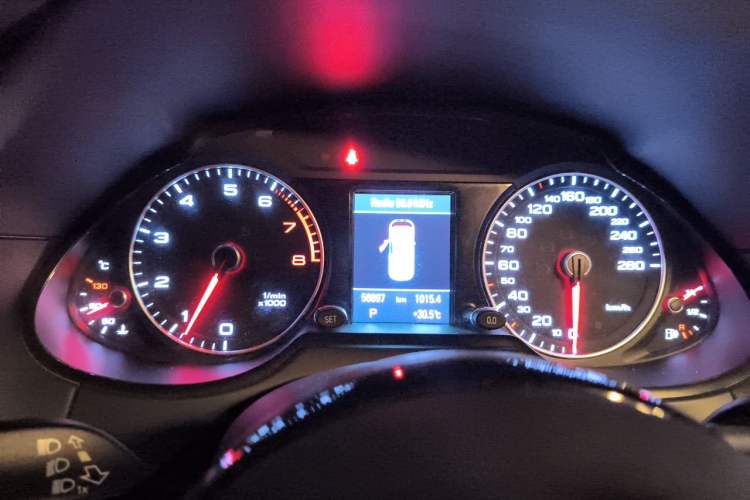 Used Audi Q5 2018 Collector's Edition 40 TFSI Technology Model Instrument Cluster