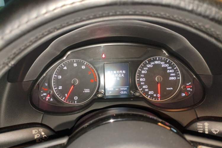 Used Audi Q5 2018 Collector's Edition 40 TFSI Technology Model Instrument Cluster