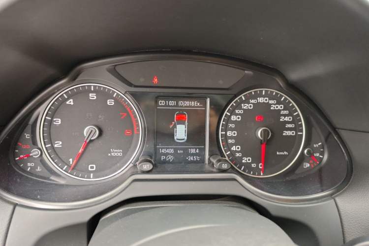 Used Audi Q5 2018 Collector's Edition 40 TFSI Technology Model Instrument Cluster