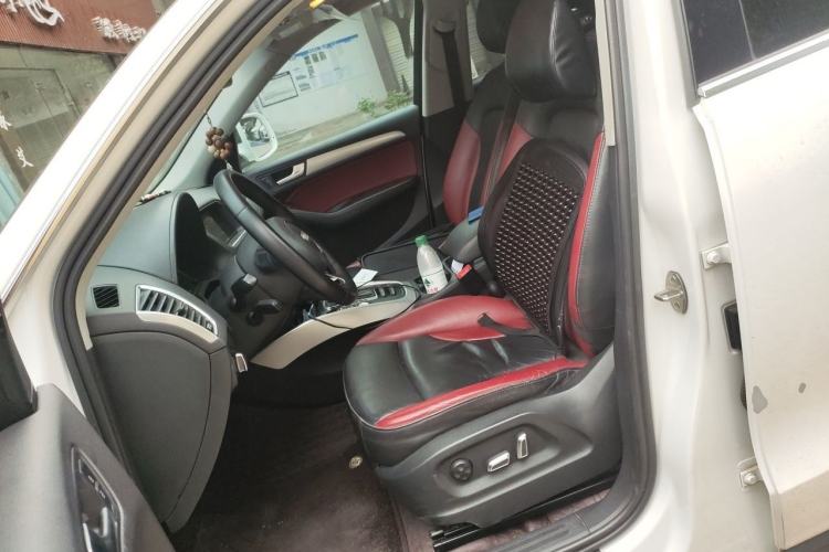 Used Audi Q5 2018 Collector's Edition 40 TFSI Technology Model Left Front Seat