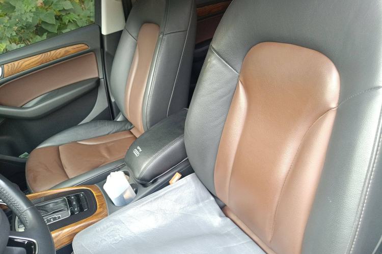 Used Audi Q5 2018 Collector's Edition 40 TFSI Ambition Model Left Front Seat