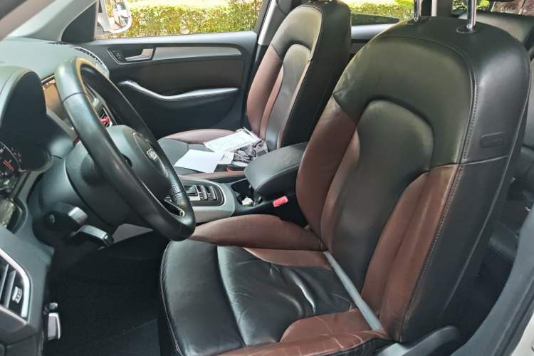 Used Audi Q5 2018 Collector's Edition 40 TFSI Technology Model Left Front Seat