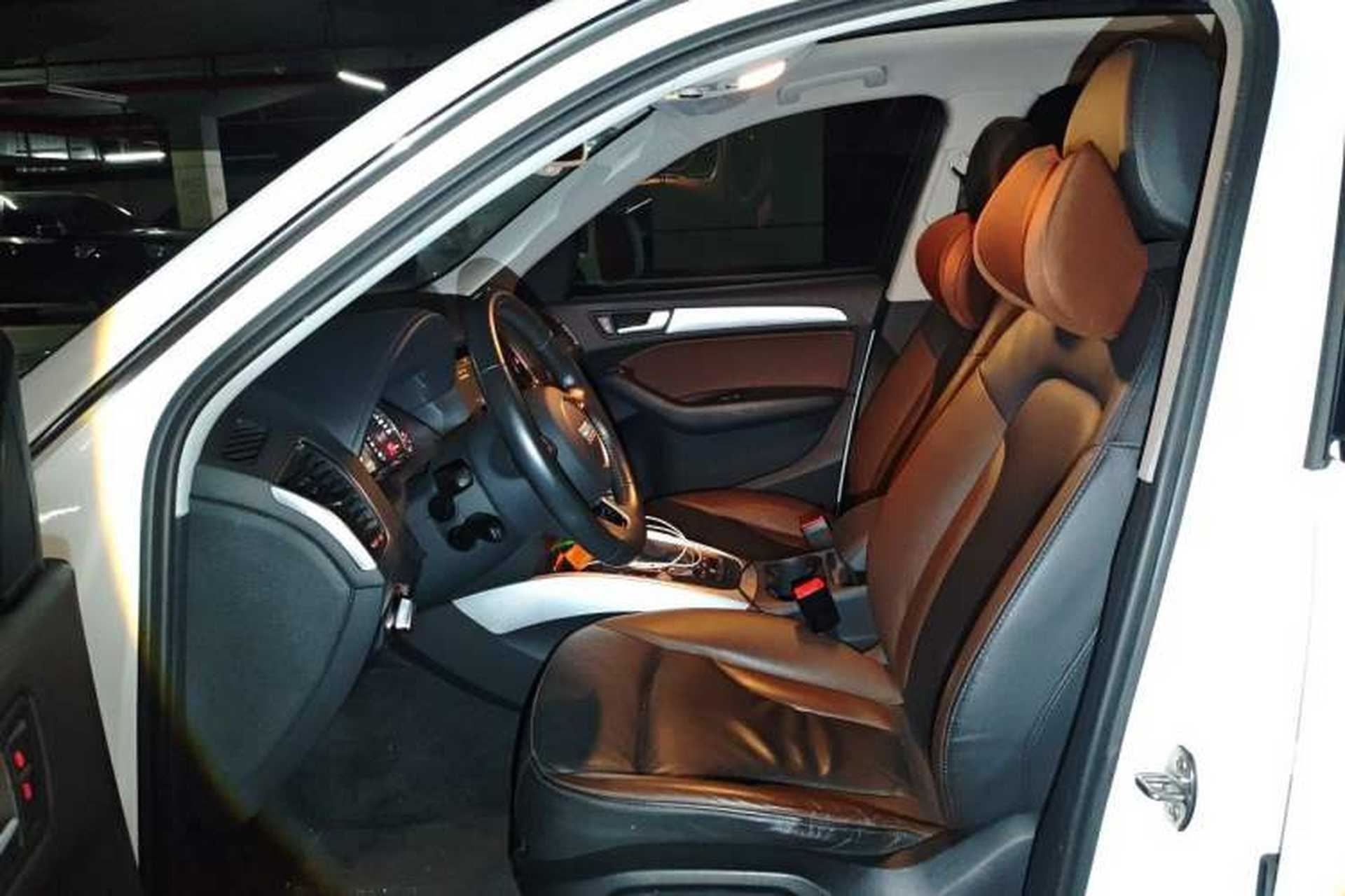 Used Audi Q5 2018 Collector's Edition 40 TFSI Technology Model Left Front Seat
