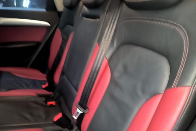 Used Audi Q5 2018 Collector's Edition 40 TFSI Technology Model Left Rear Seat